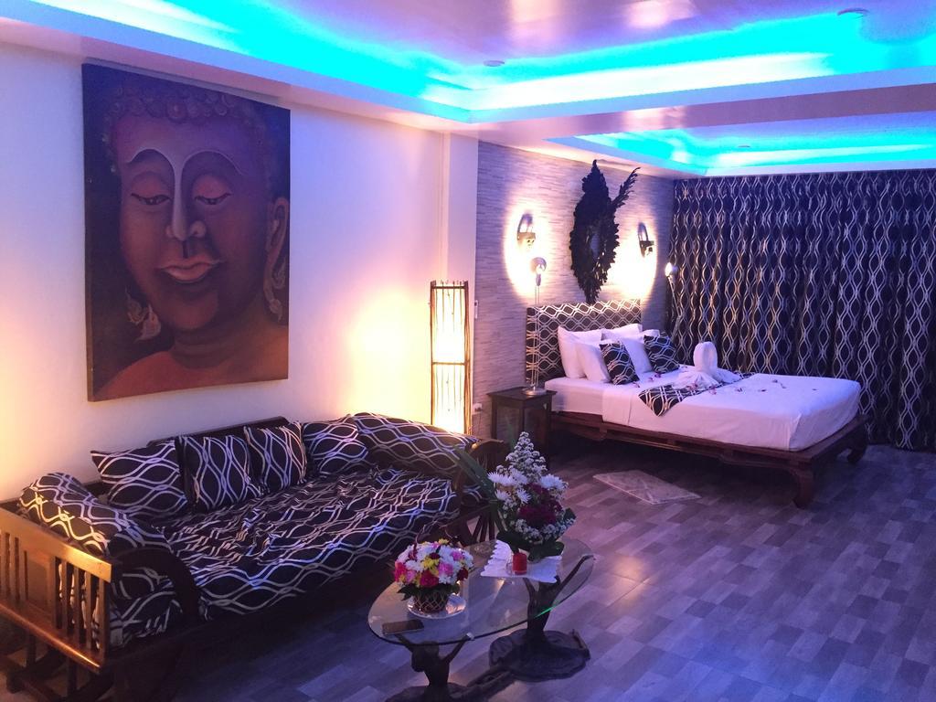 Fong Kaew And Baan Nang Fa Guesthouse Patong Exterior foto